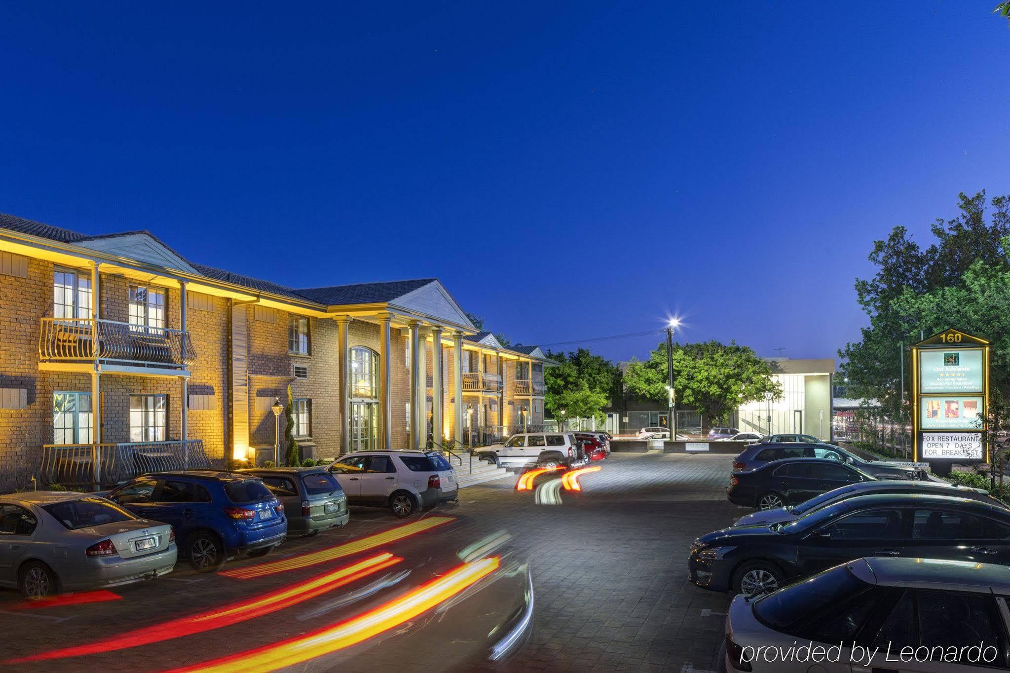 Adelaide Inn Экстерьер фото