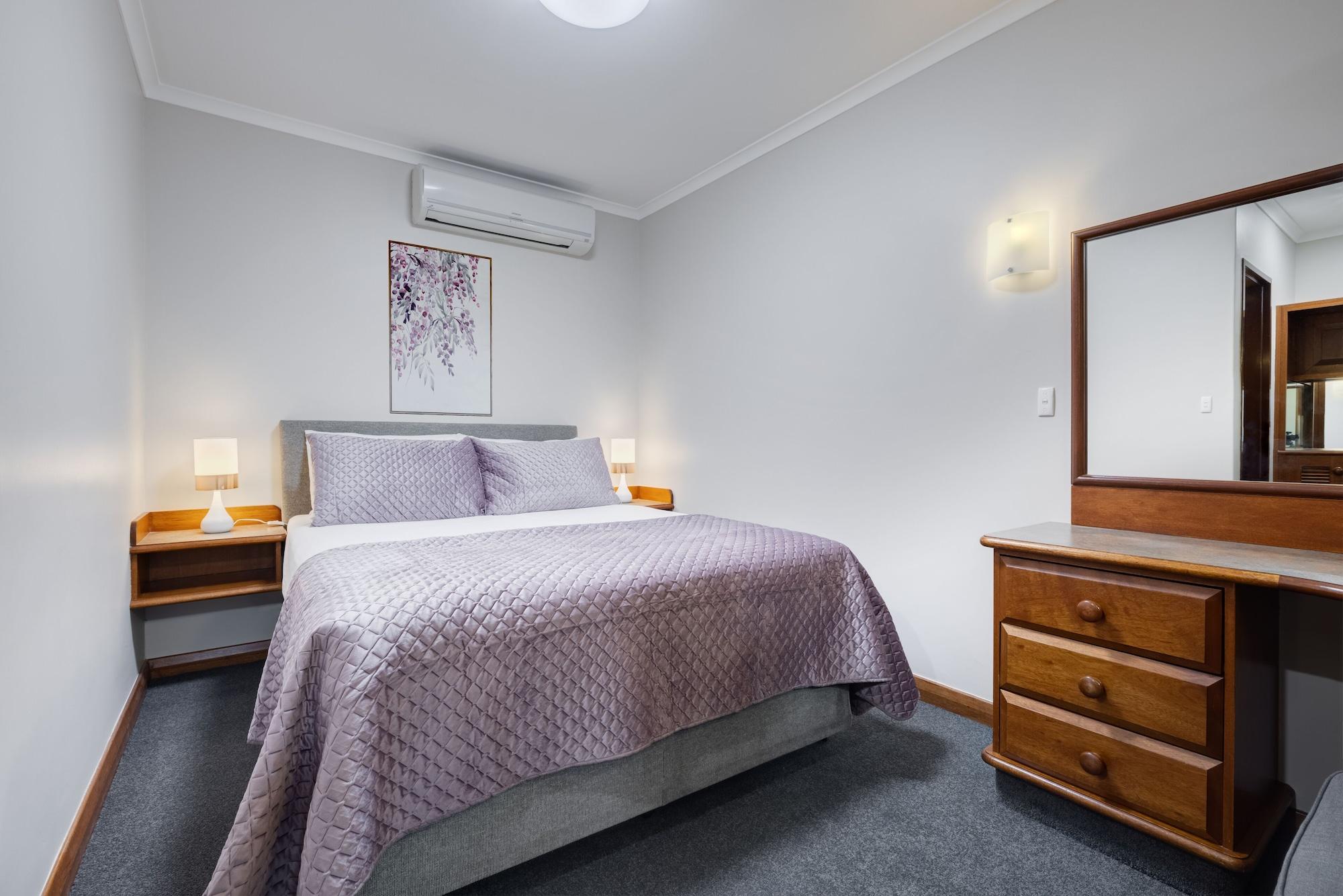 Adelaide Inn Экстерьер фото
