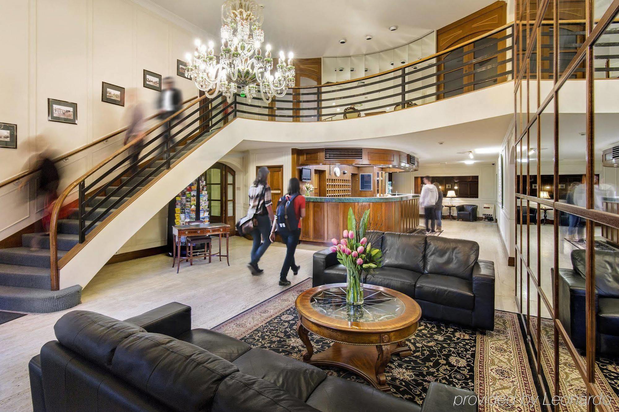 Adelaide Inn Экстерьер фото