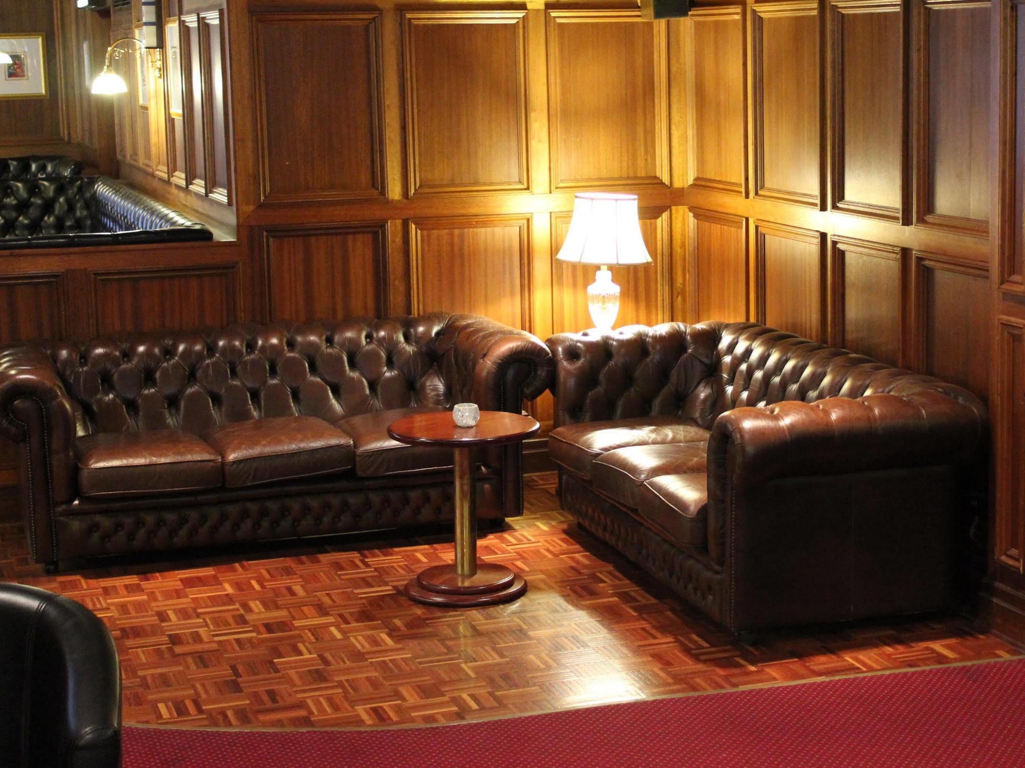 Adelaide Inn Экстерьер фото